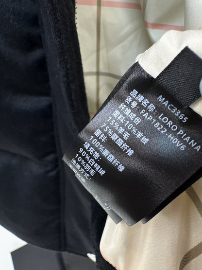 Loro 25fw down jacket