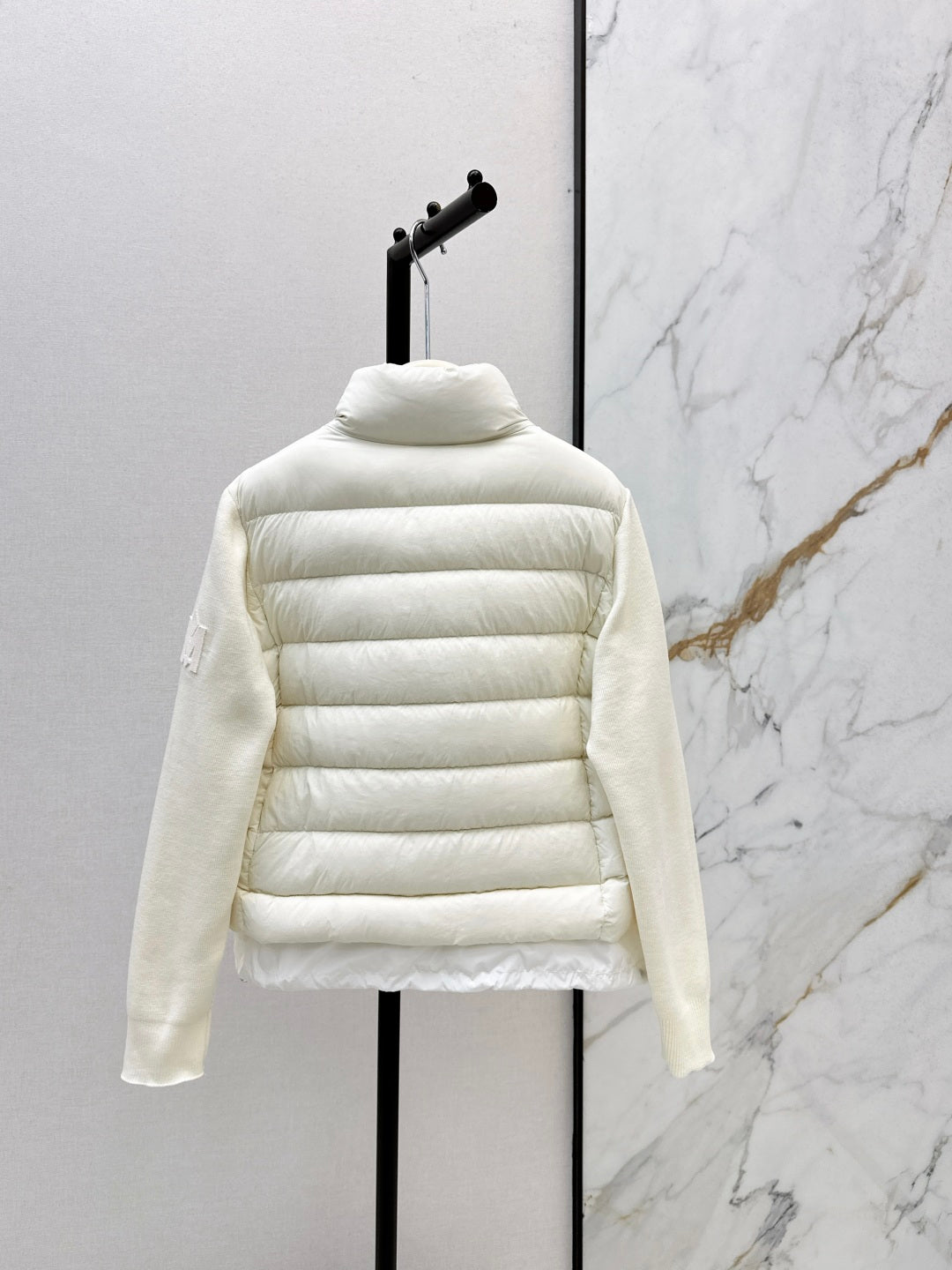 Monc 25fw down jacket