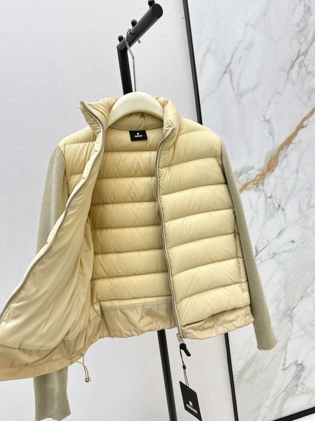 Monc 25fw down jacket