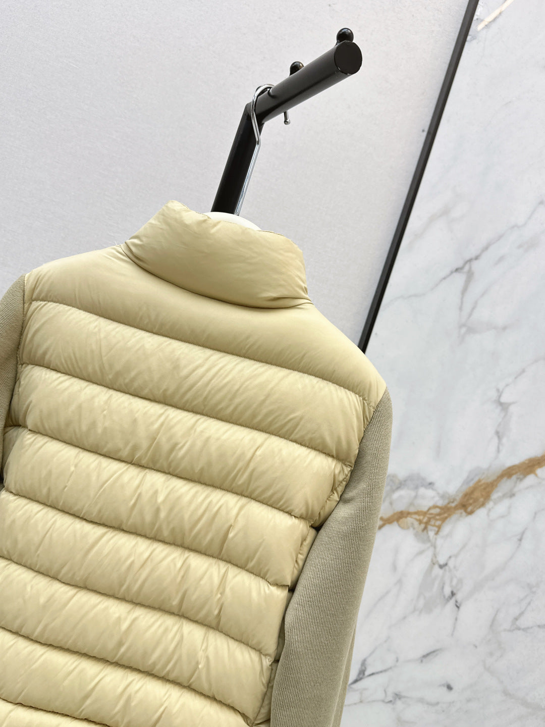 Monc 25fw down jacket