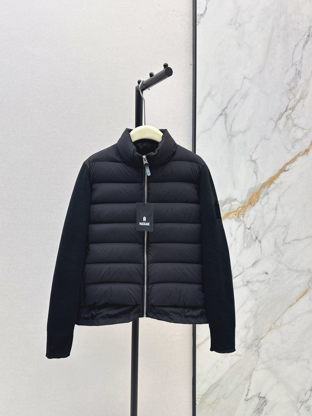 Monc 25fw down jacket