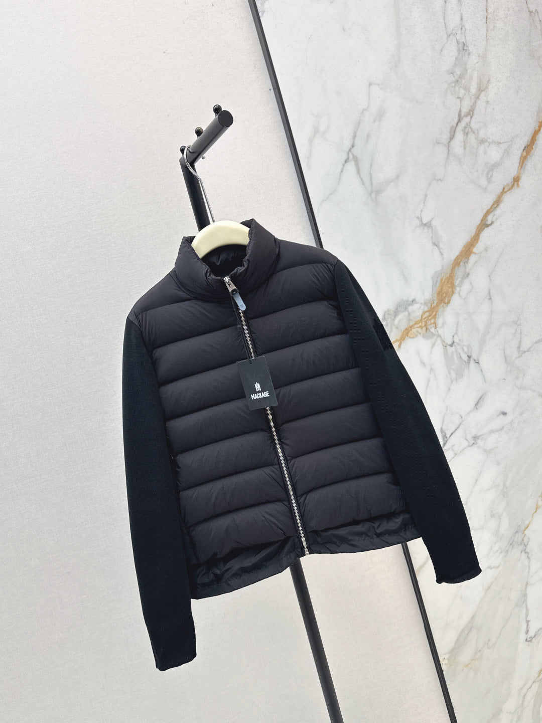 Monc 25fw down jacket