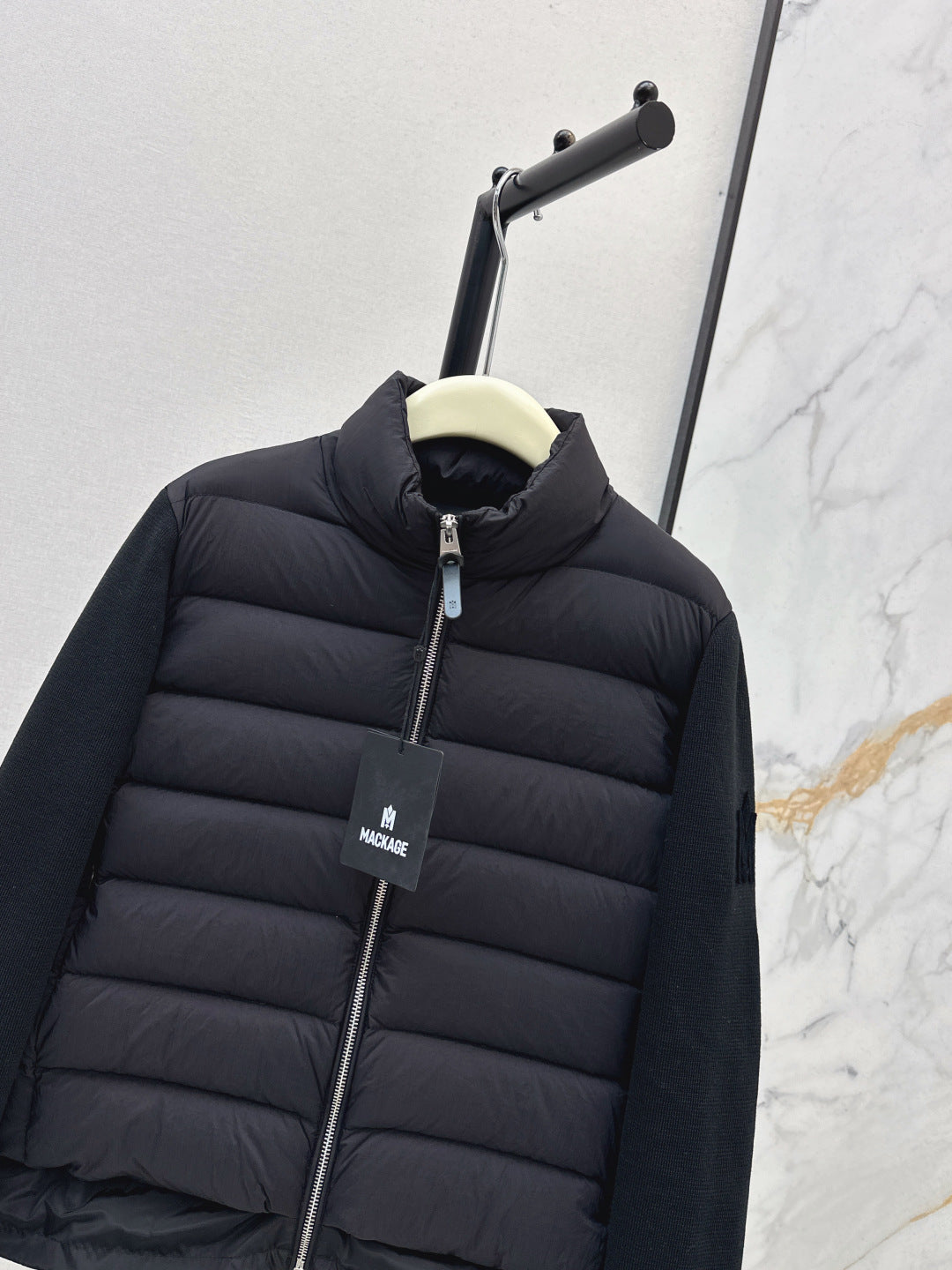 Monc 25fw down jacket