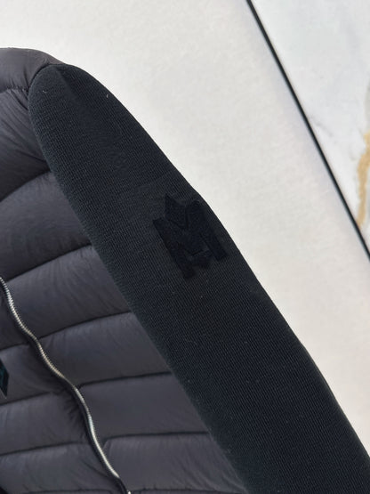 Monc 25fw down jacket