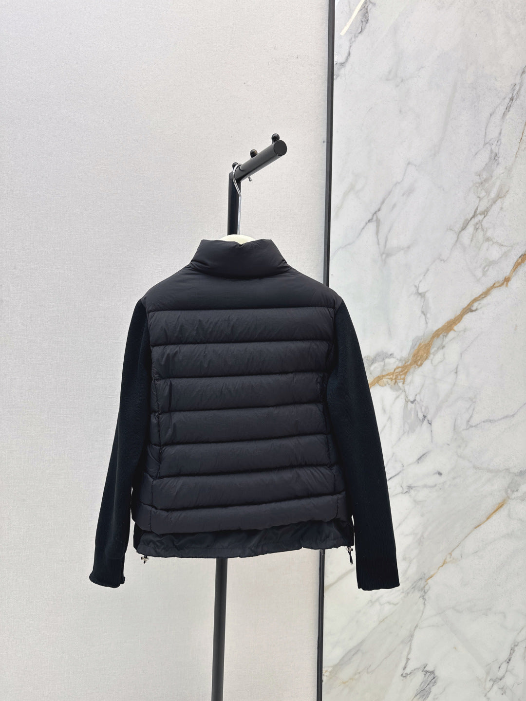 Monc 25fw down jacket