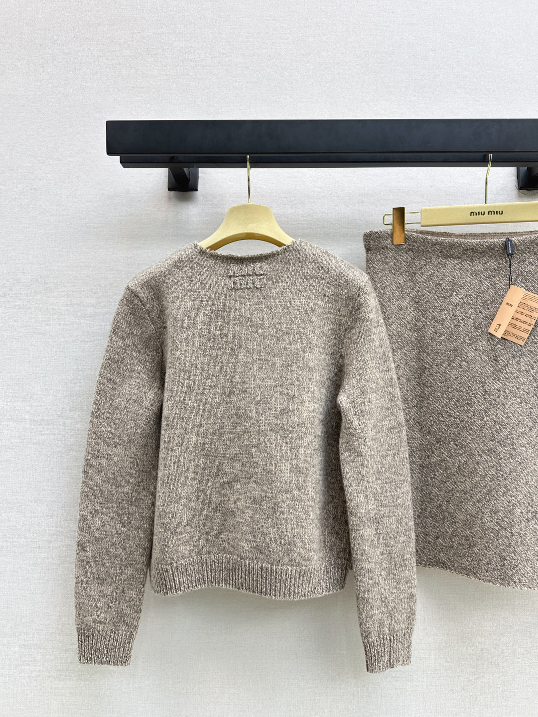 Miu 25fw knit cardigan skirt set