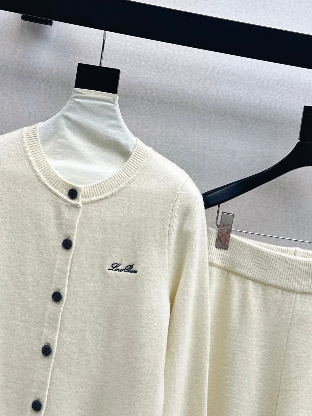 Loro 25fw knit sweater cardigan pants set