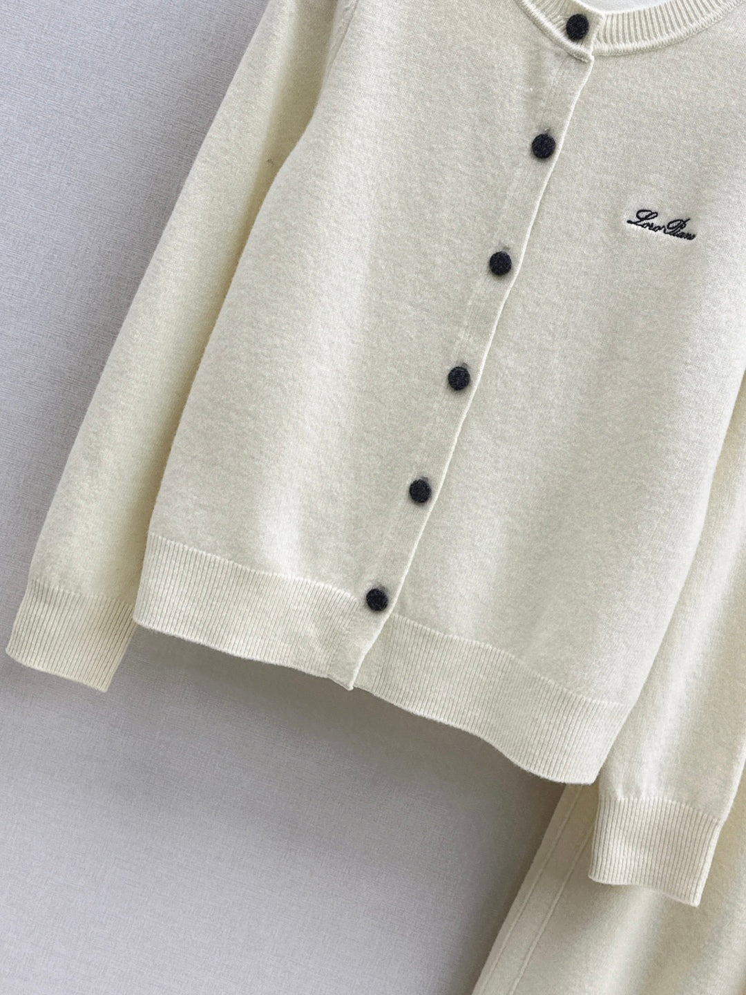 Loro 25fw knit sweater cardigan pants set