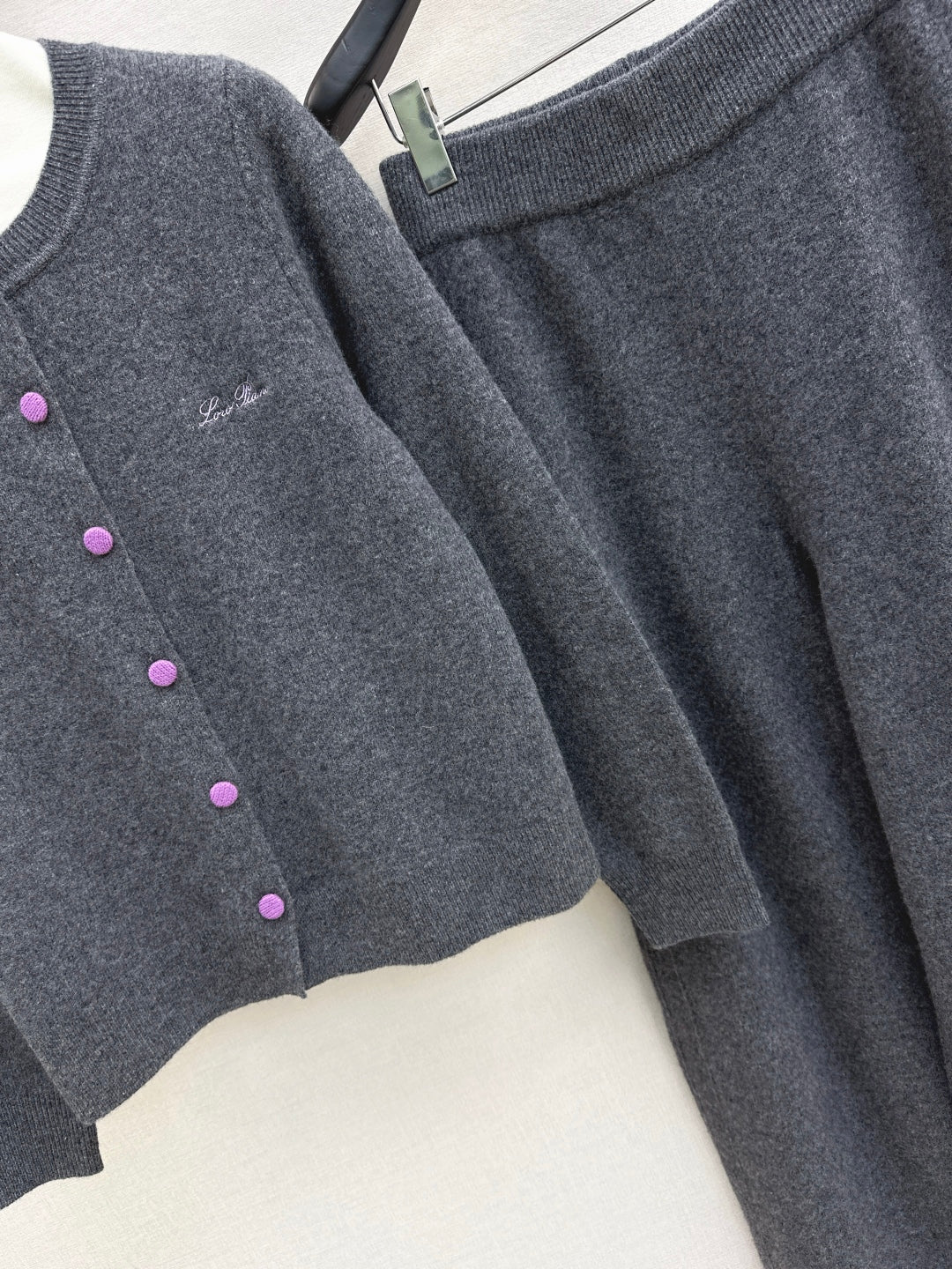 Loro 25fw knit sweater cardigan pants set