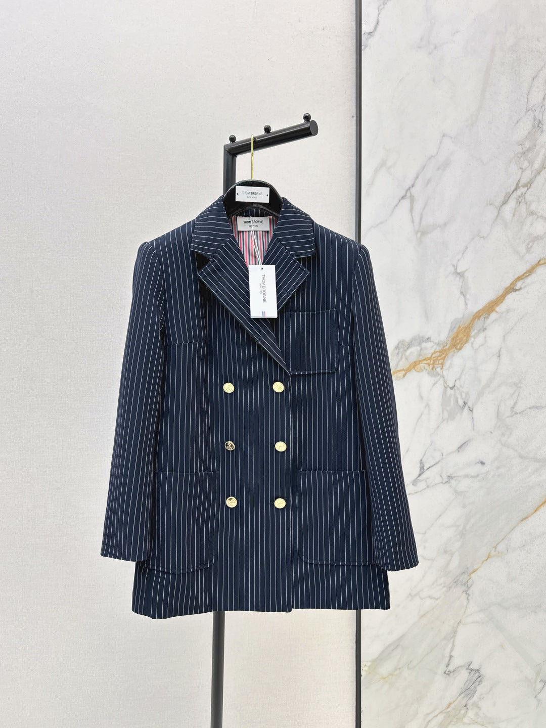 Thom 25fw stripe blaze