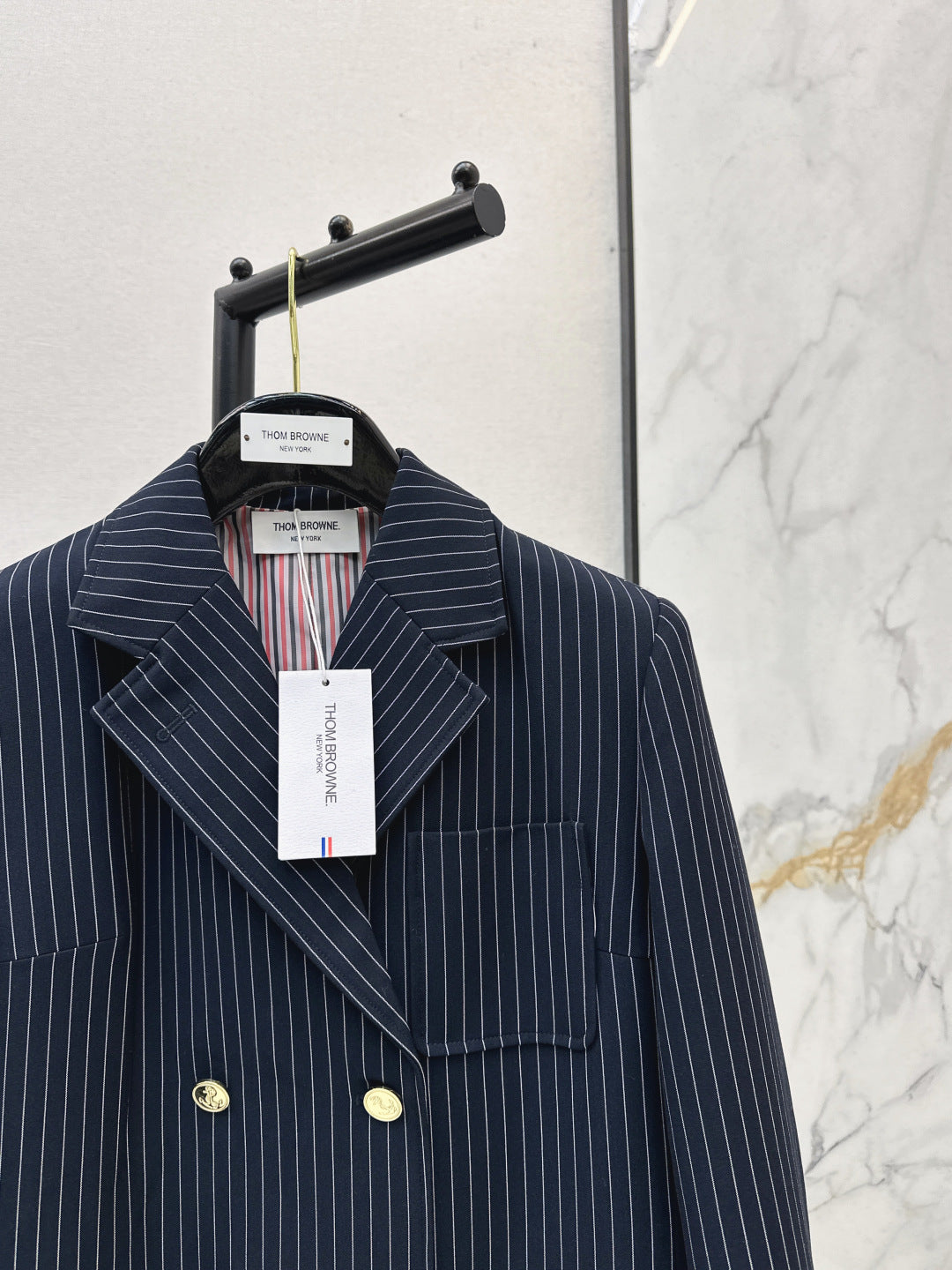 Thom 25fw stripe blaze