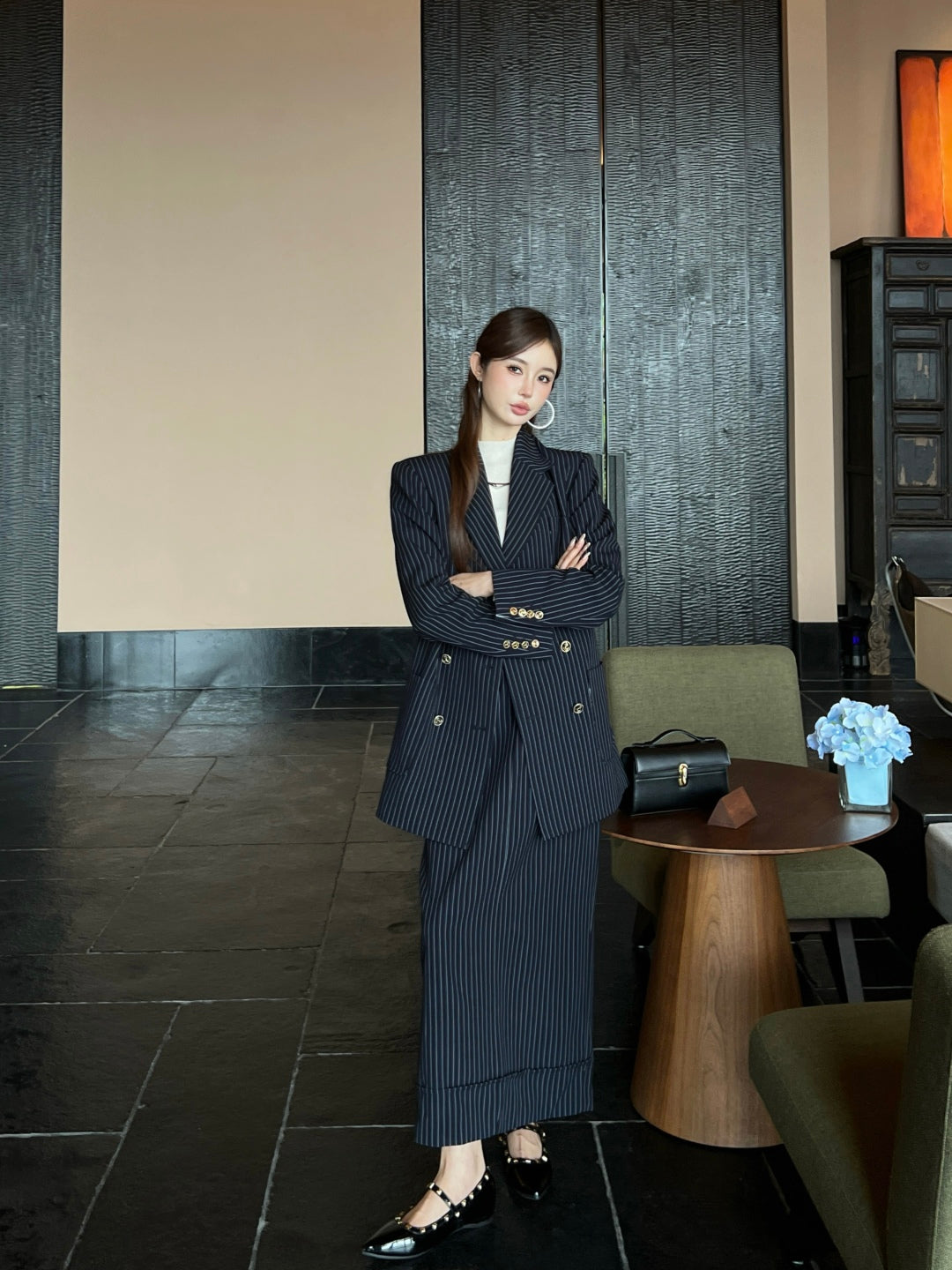 Thom 25fw stripe blaze