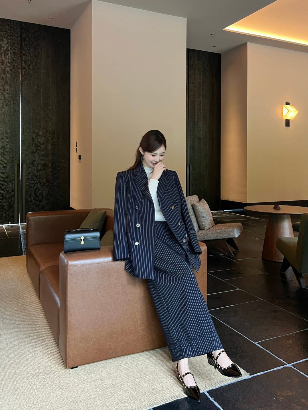 Thom 25fw stripe blaze