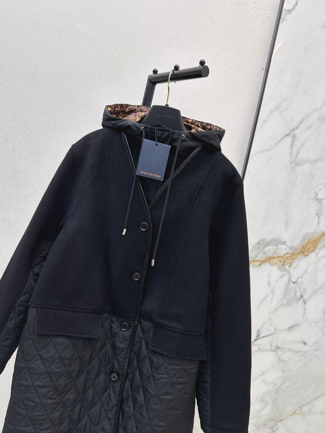 Loui 25fw padded jacket