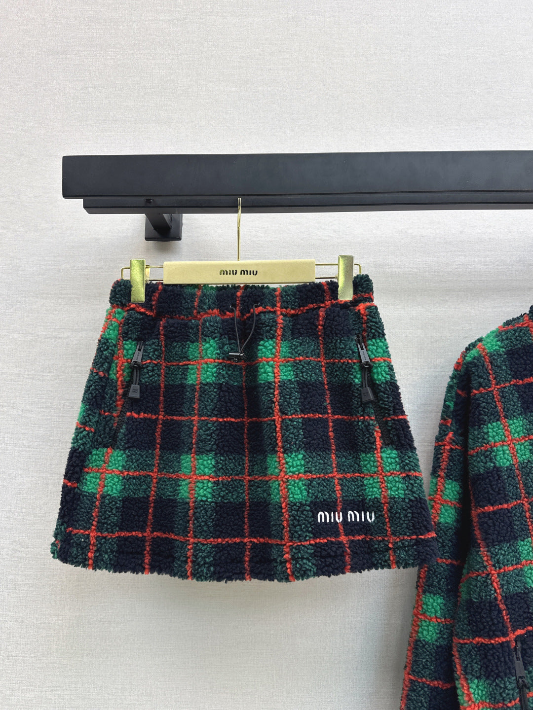 Miu 25fw fleece jacket skirt
