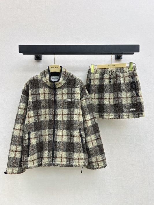 Miu 25fw fleece jacket skirt