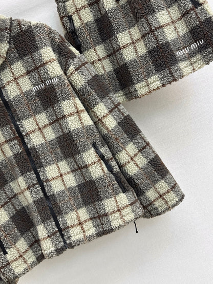 Miu 25fw fleece jacket skirt