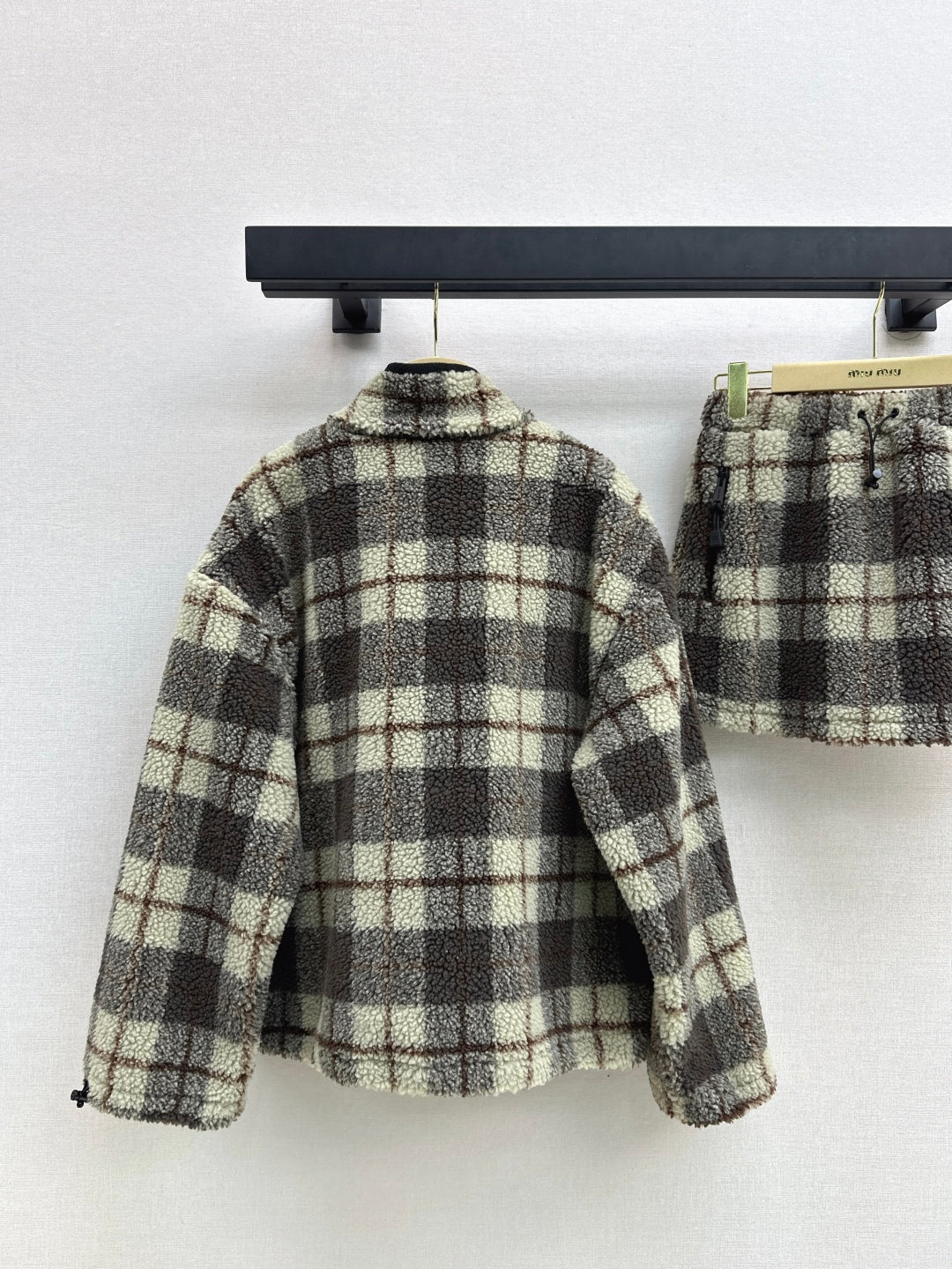 Miu 25fw fleece jacket skirt