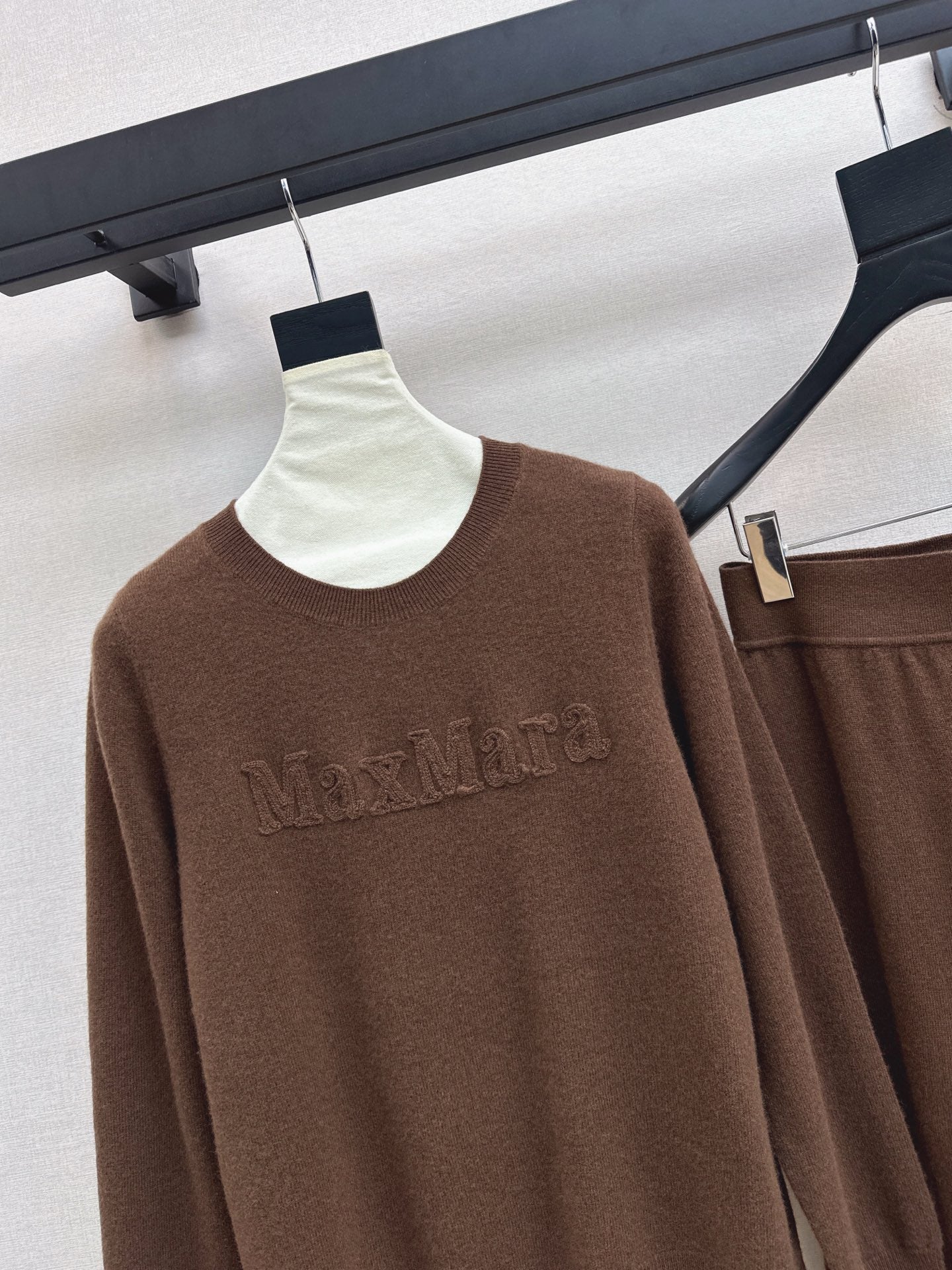 Max 25fw sweater pants set