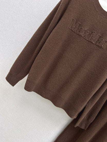 Max 25fw sweater pants set