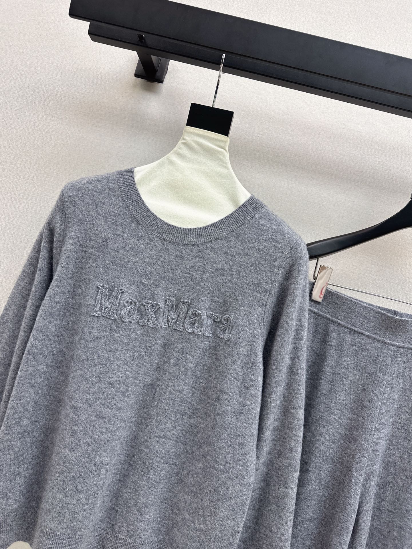 Max 25fw sweater pants set