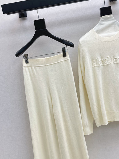 Max 25fw sweater pants set