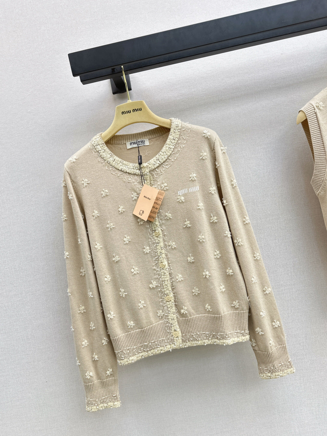 Miu 25fw knit cardigan