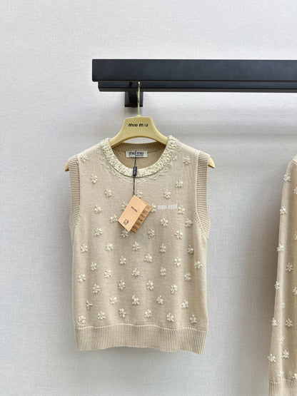 Miu 25fw knit vest