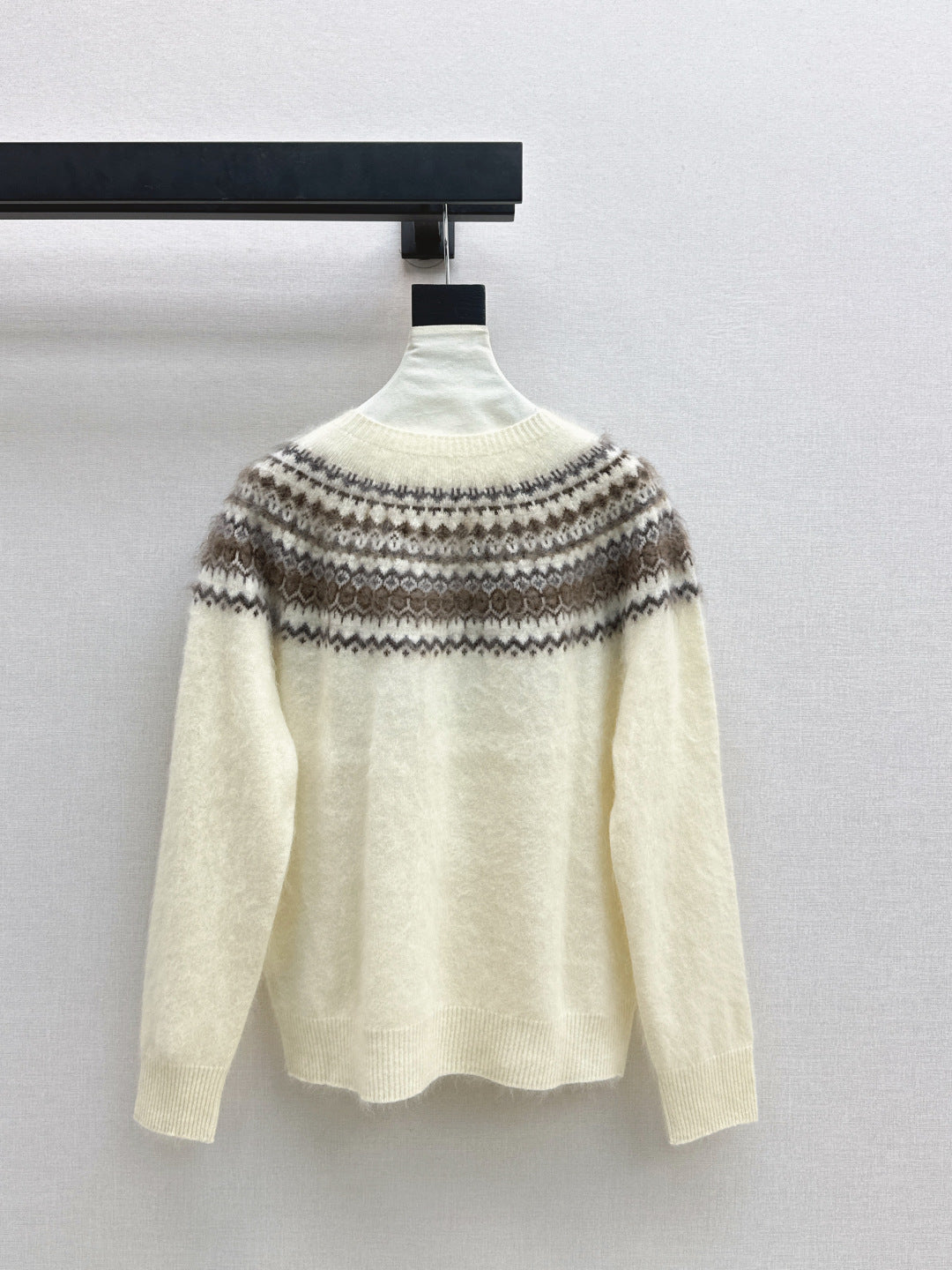 Loro 25fw knit sweater