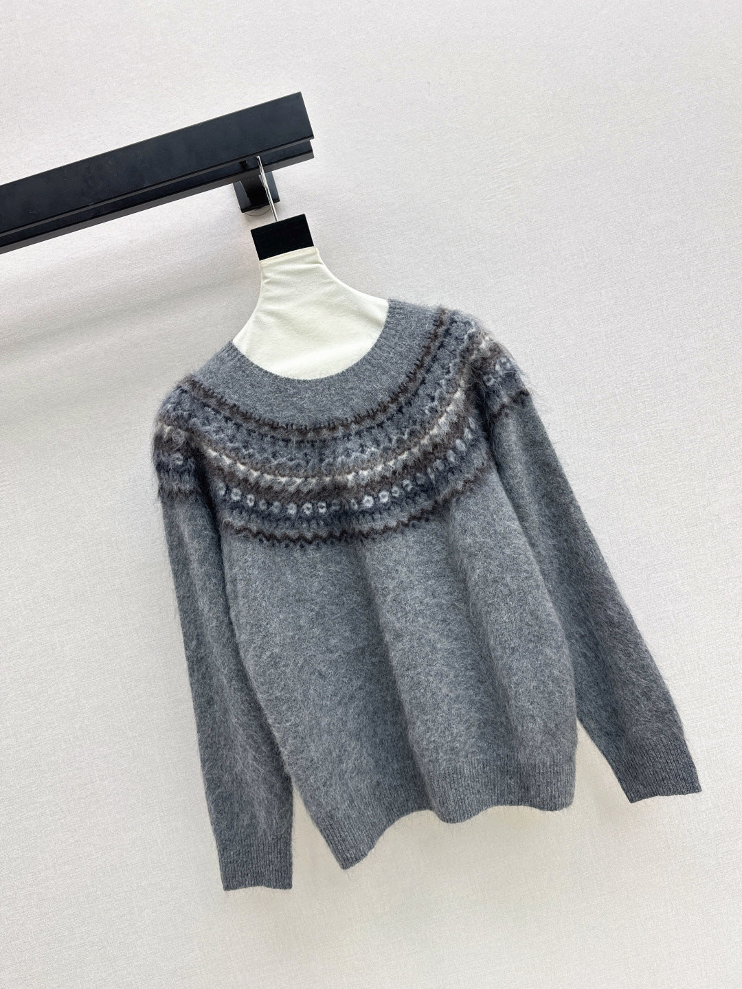 Loro 25fw knit sweater