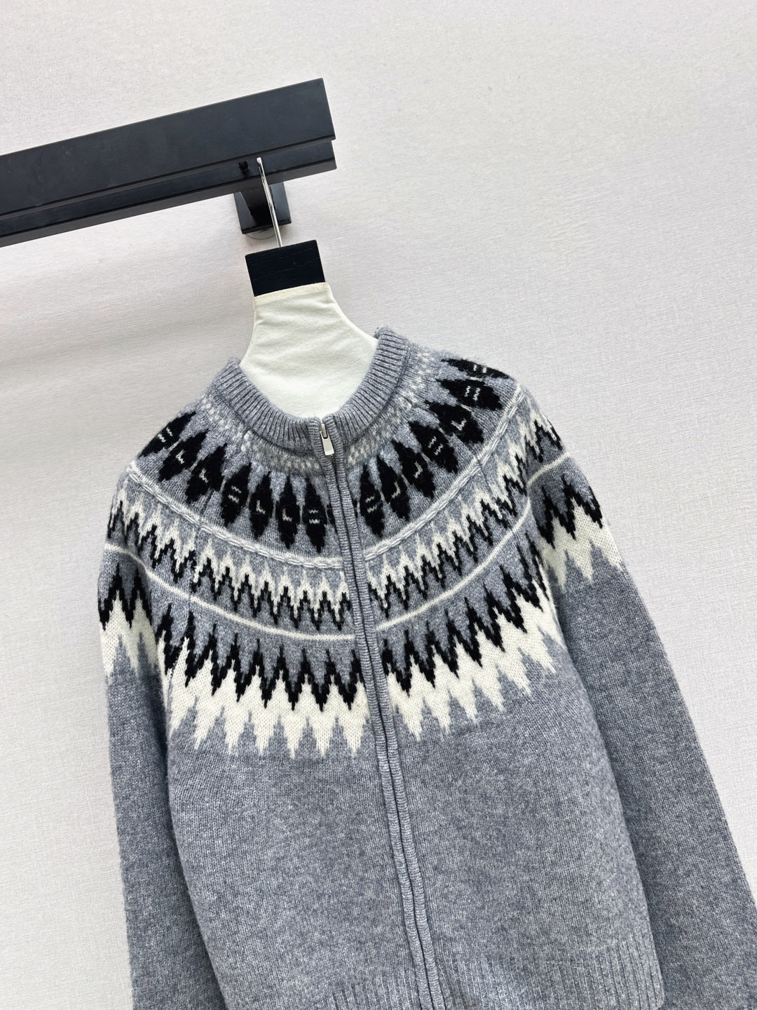Loro 25fw knit cardigan