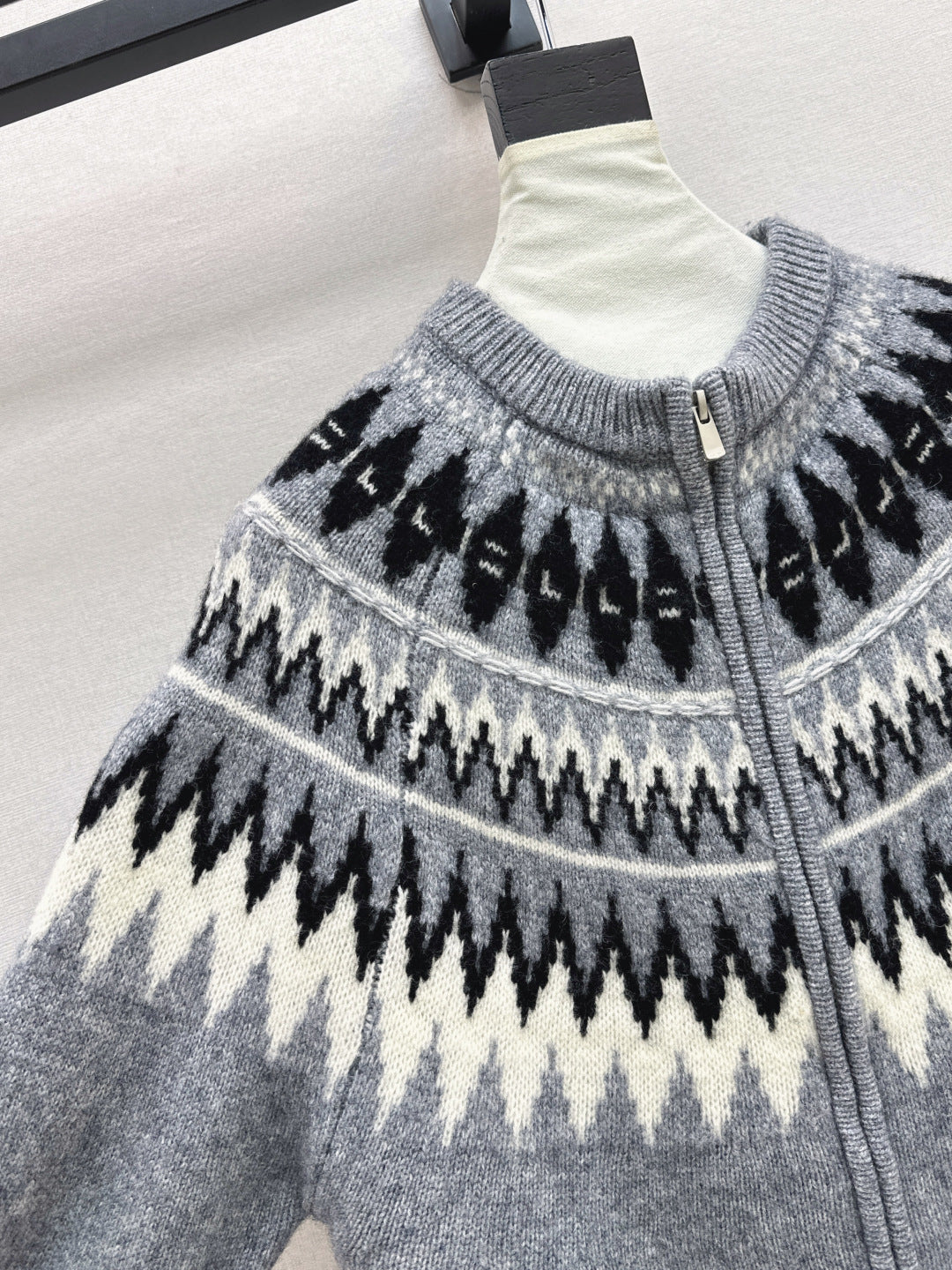 Loro 25fw knit cardigan