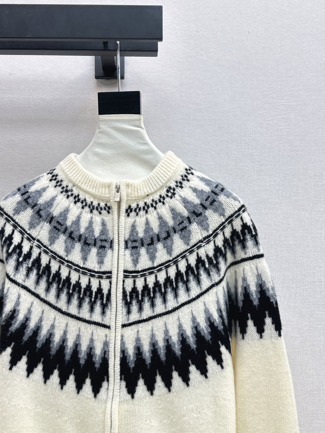 Loro 25fw knit cardigan