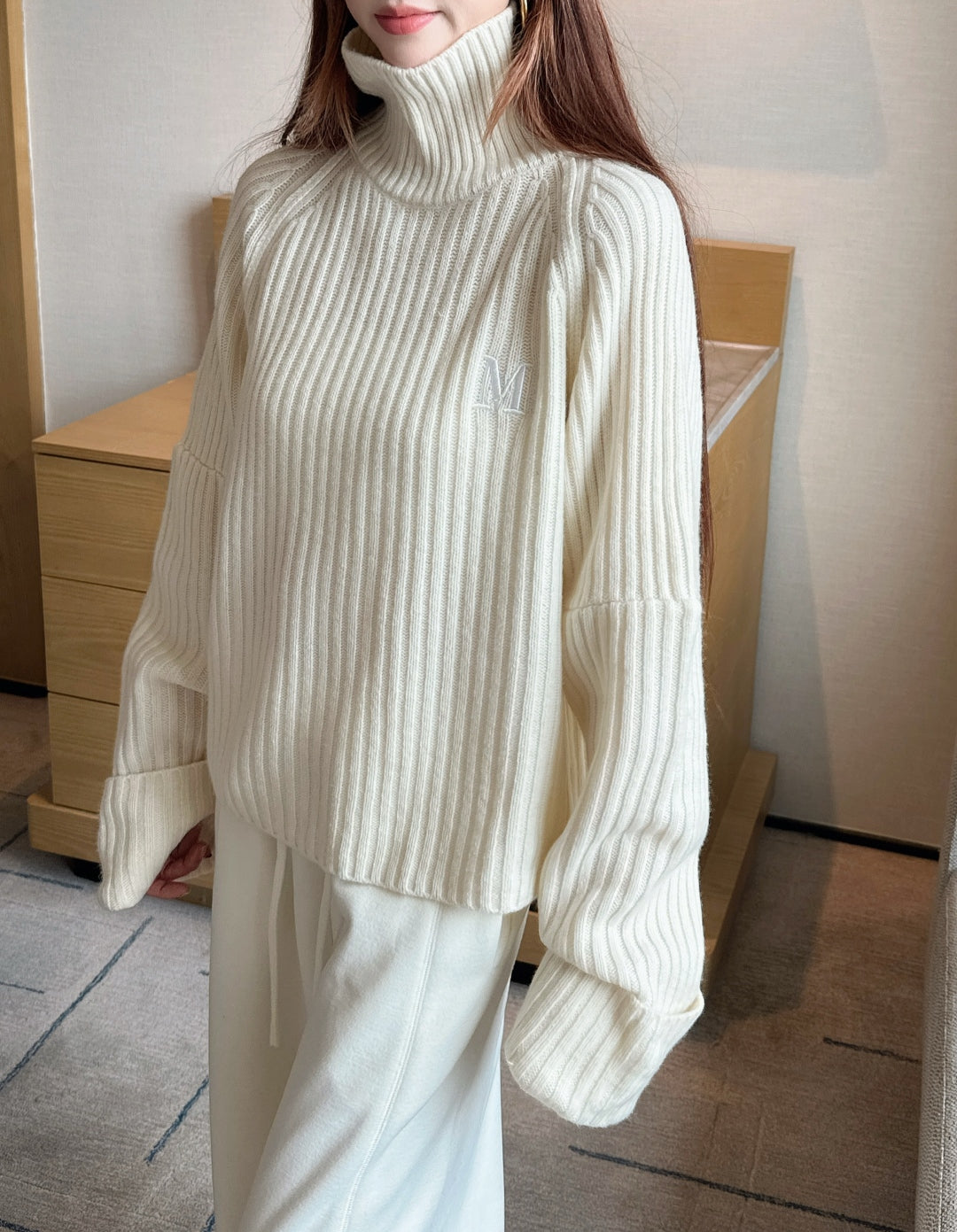 Max 25fw turtleneck sweater