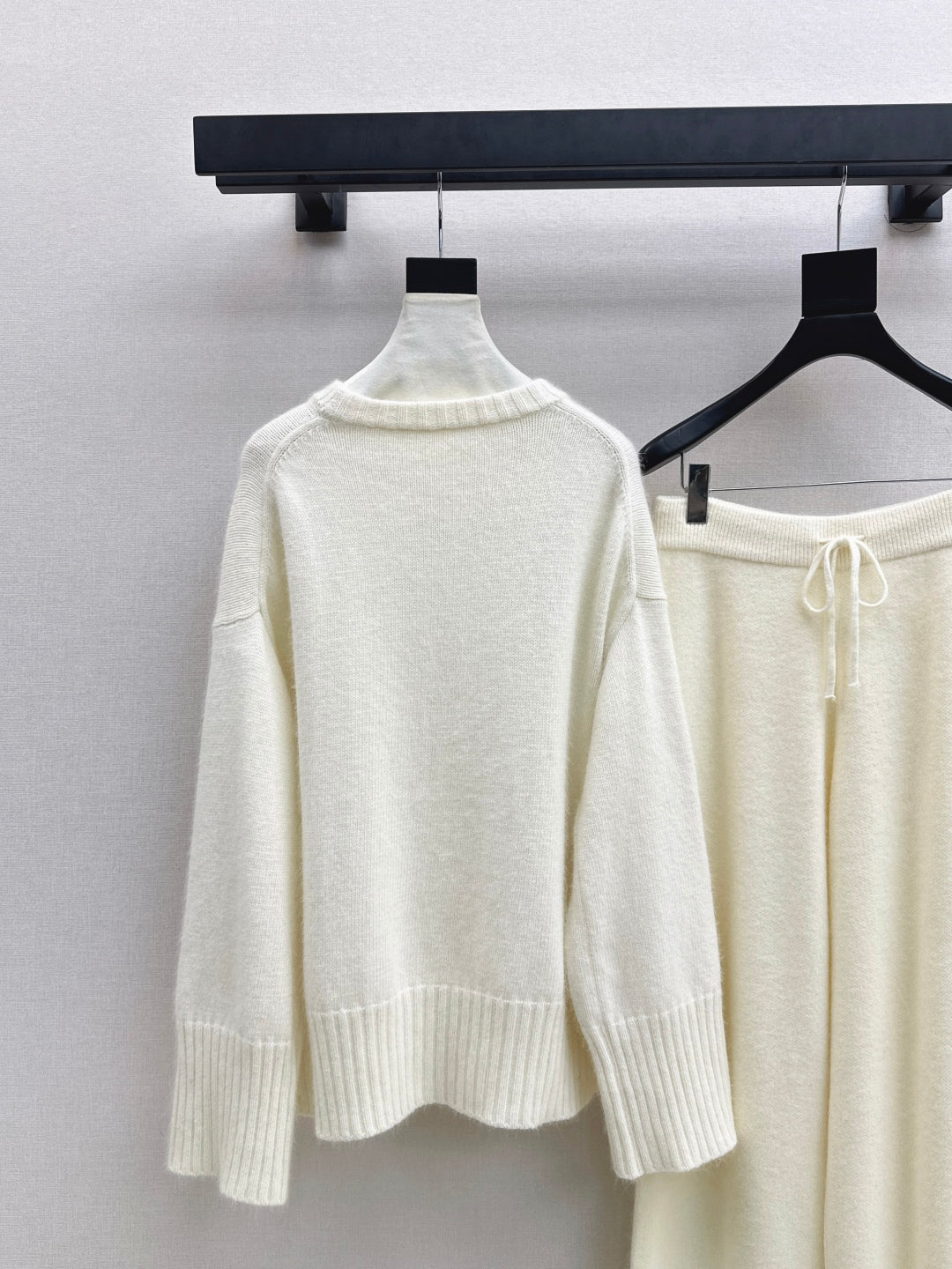 Brun 25fw knit sweater pants set