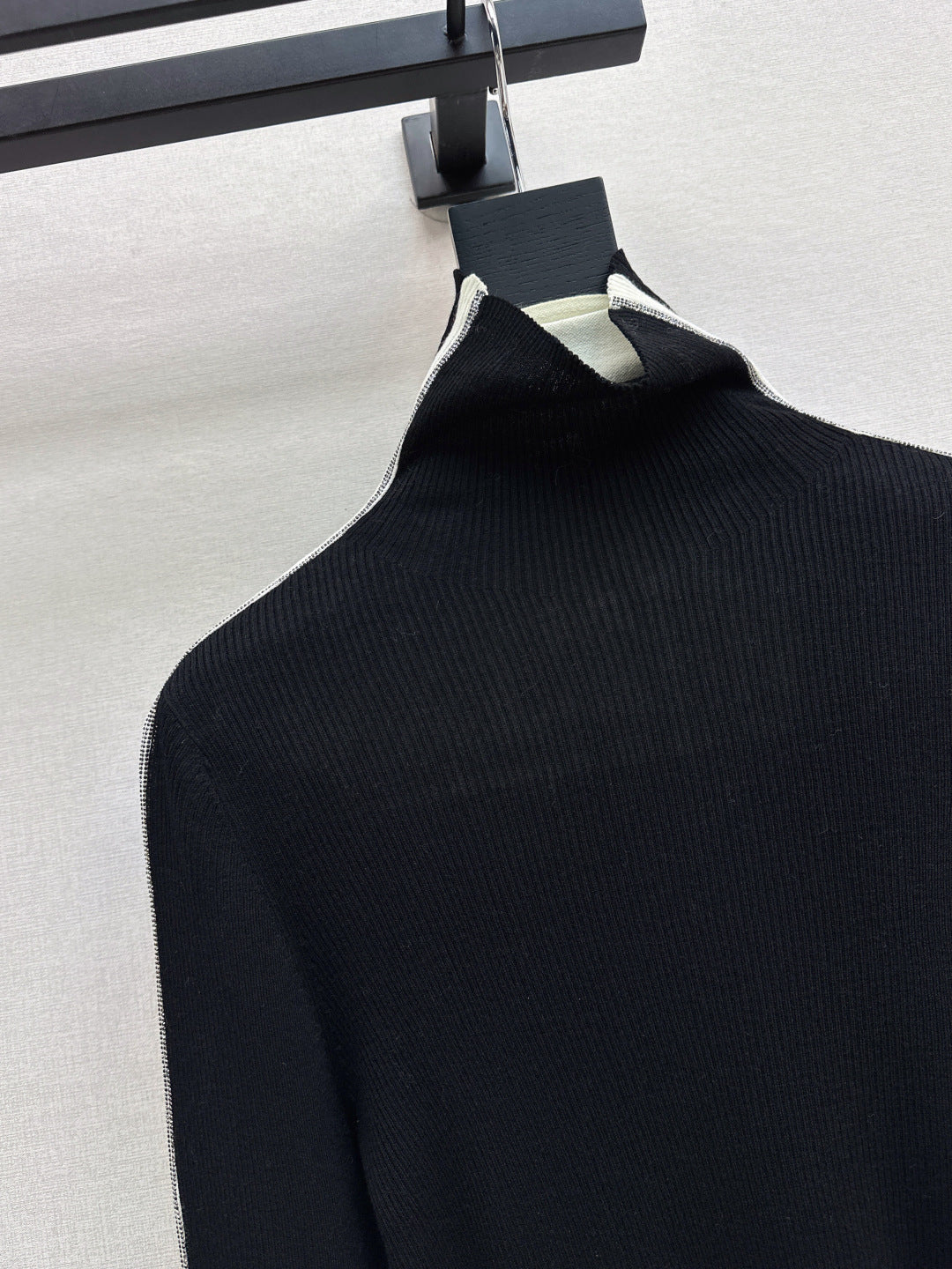 Brun 25fw turtleneck base layer