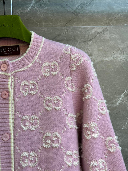 Guc 25fw embroidered cardigan