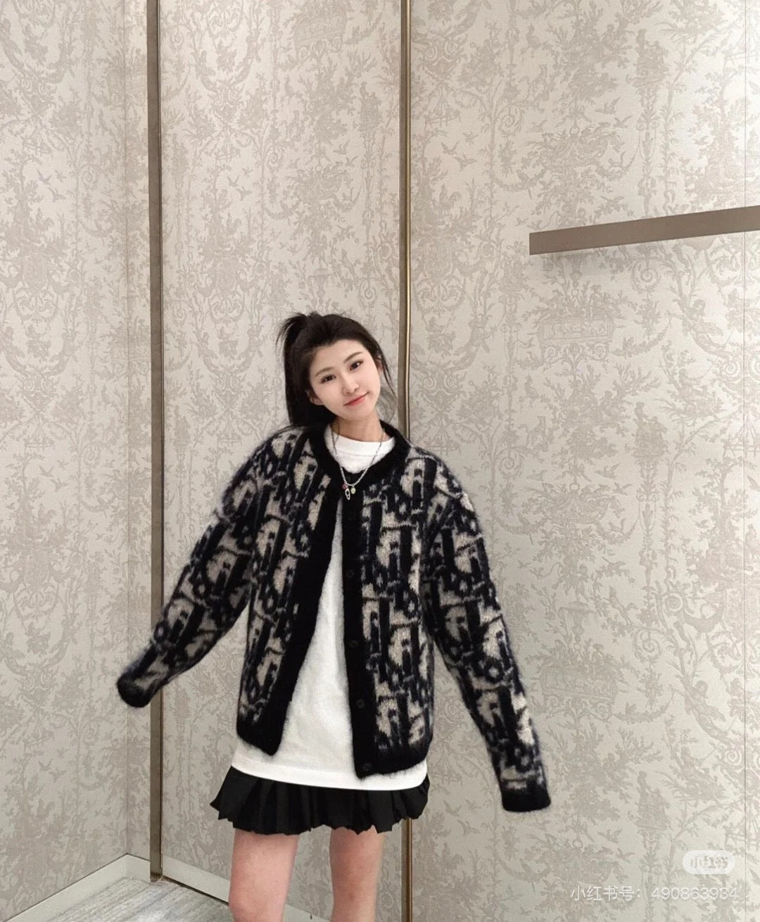 CD 25fw knitted cardigan