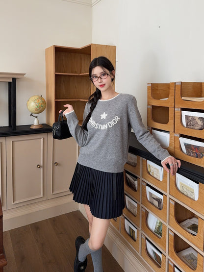 CD 25fw embroidery sweater