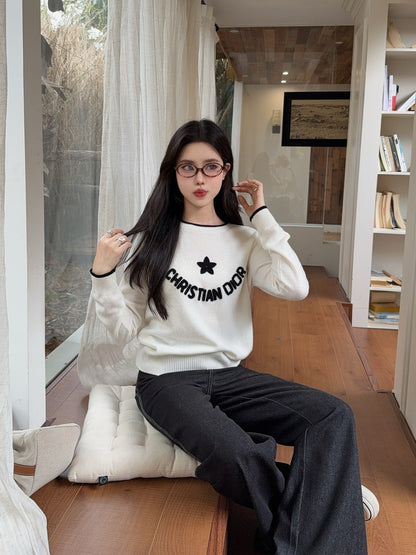 CD 25fw embroidery sweater