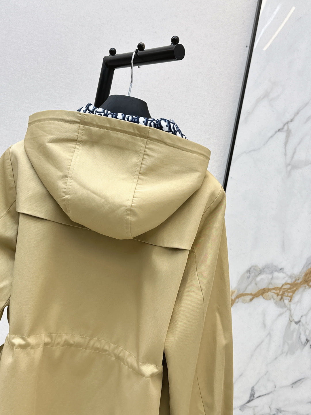 CD 25fw hooded trench coats