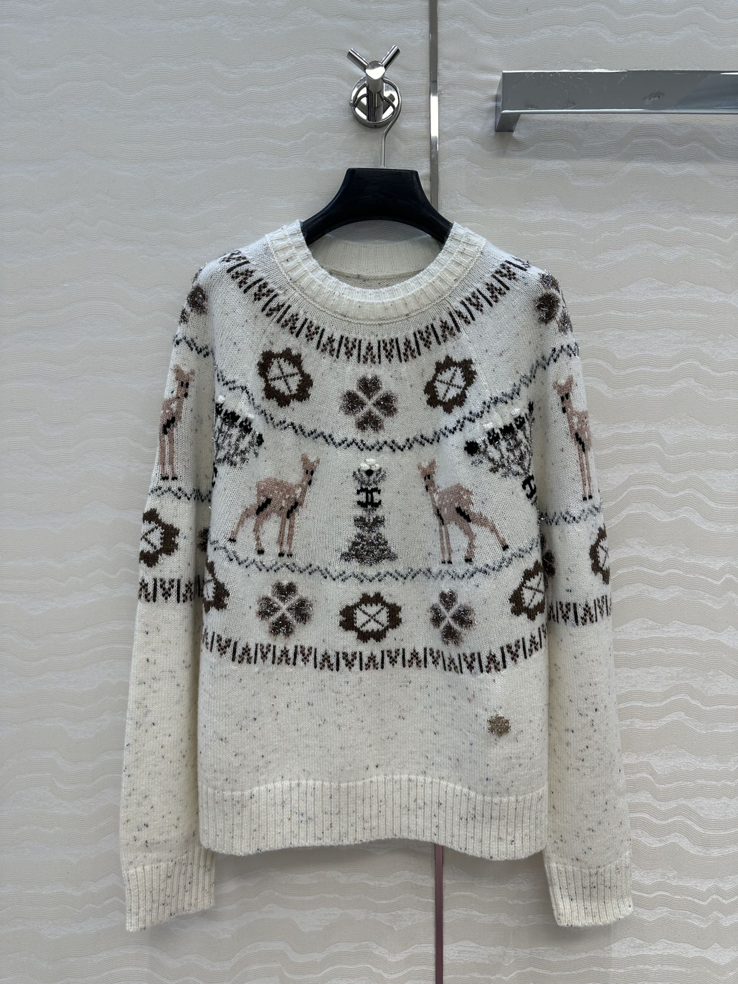 Chan 25fw christmas sweater