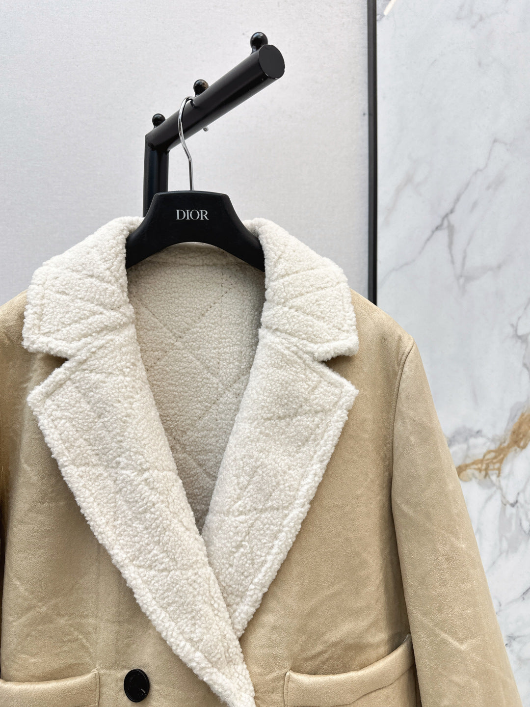 CD 25fw reversible jacket