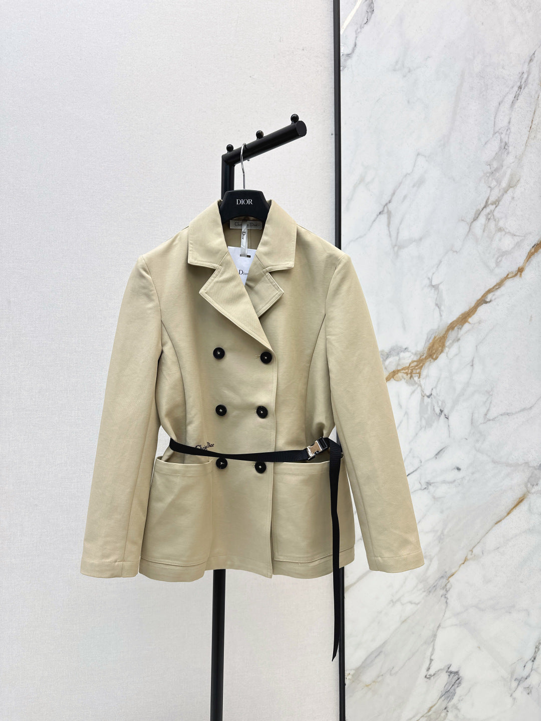 CD 25fw trench coats