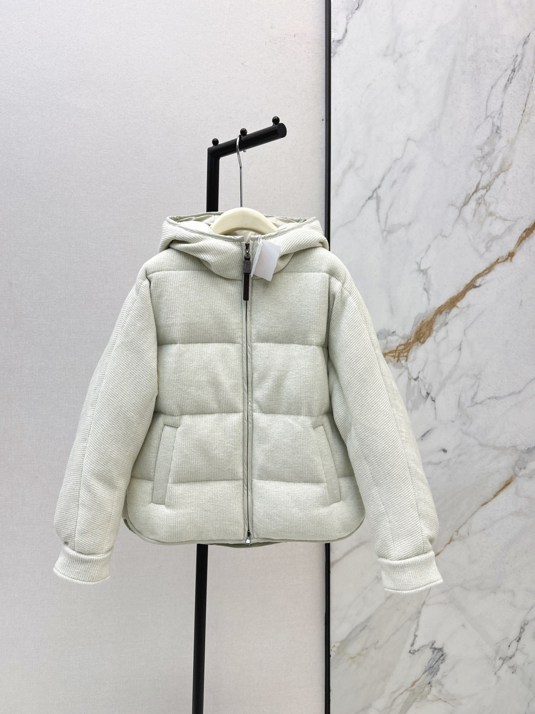 Brub 25fw down jacket
