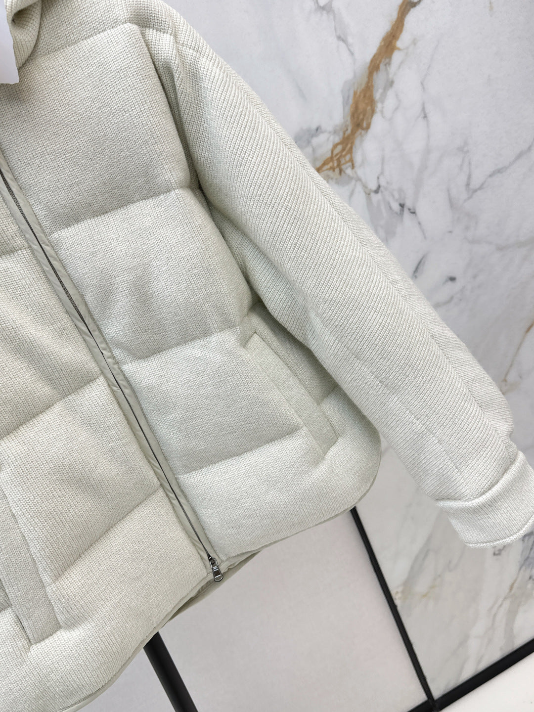 Brub 25fw down jacket