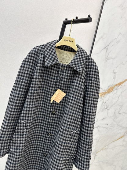 Miu 25fw reversible trench coats