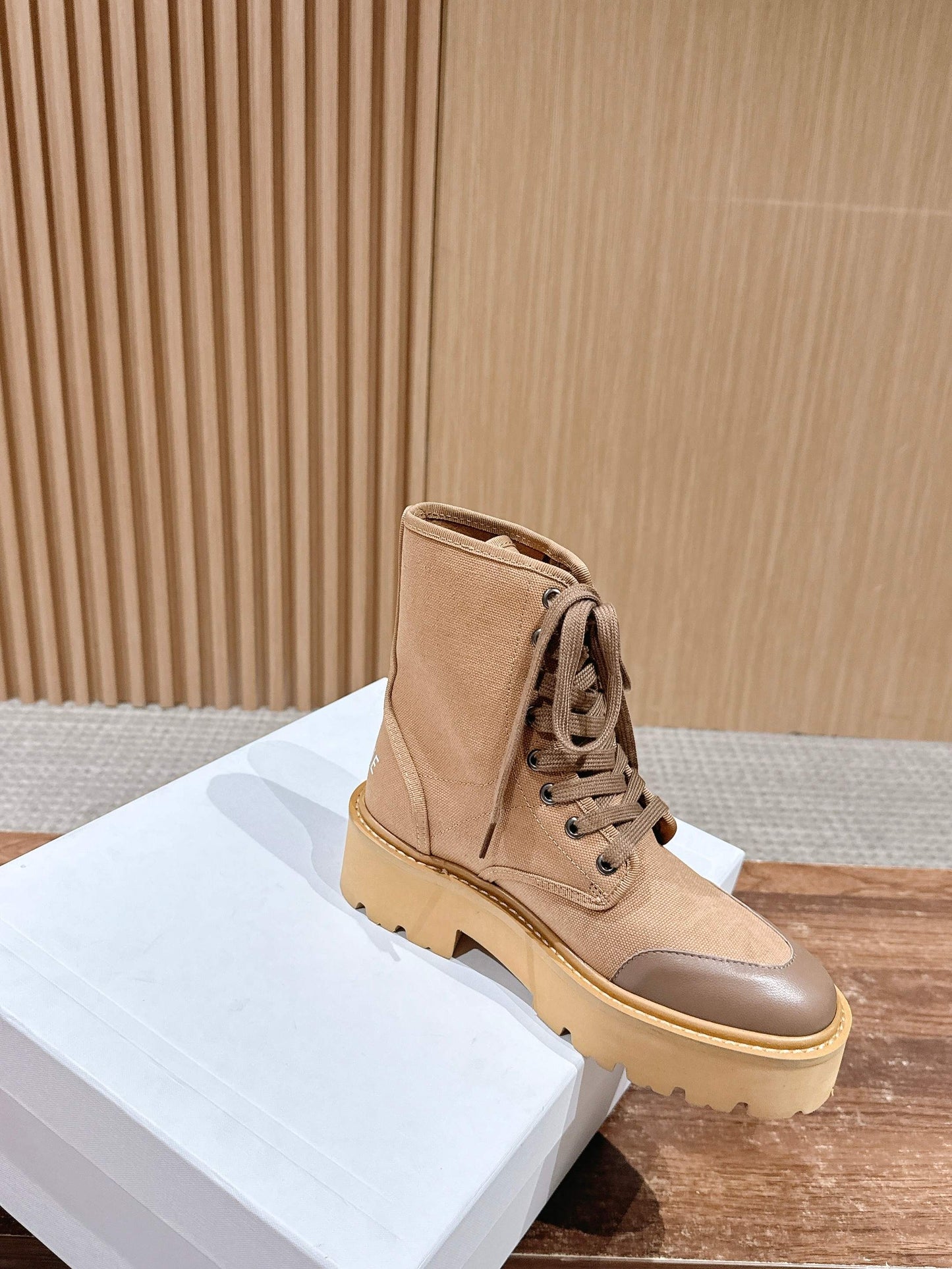 Celi 25fw combat boots