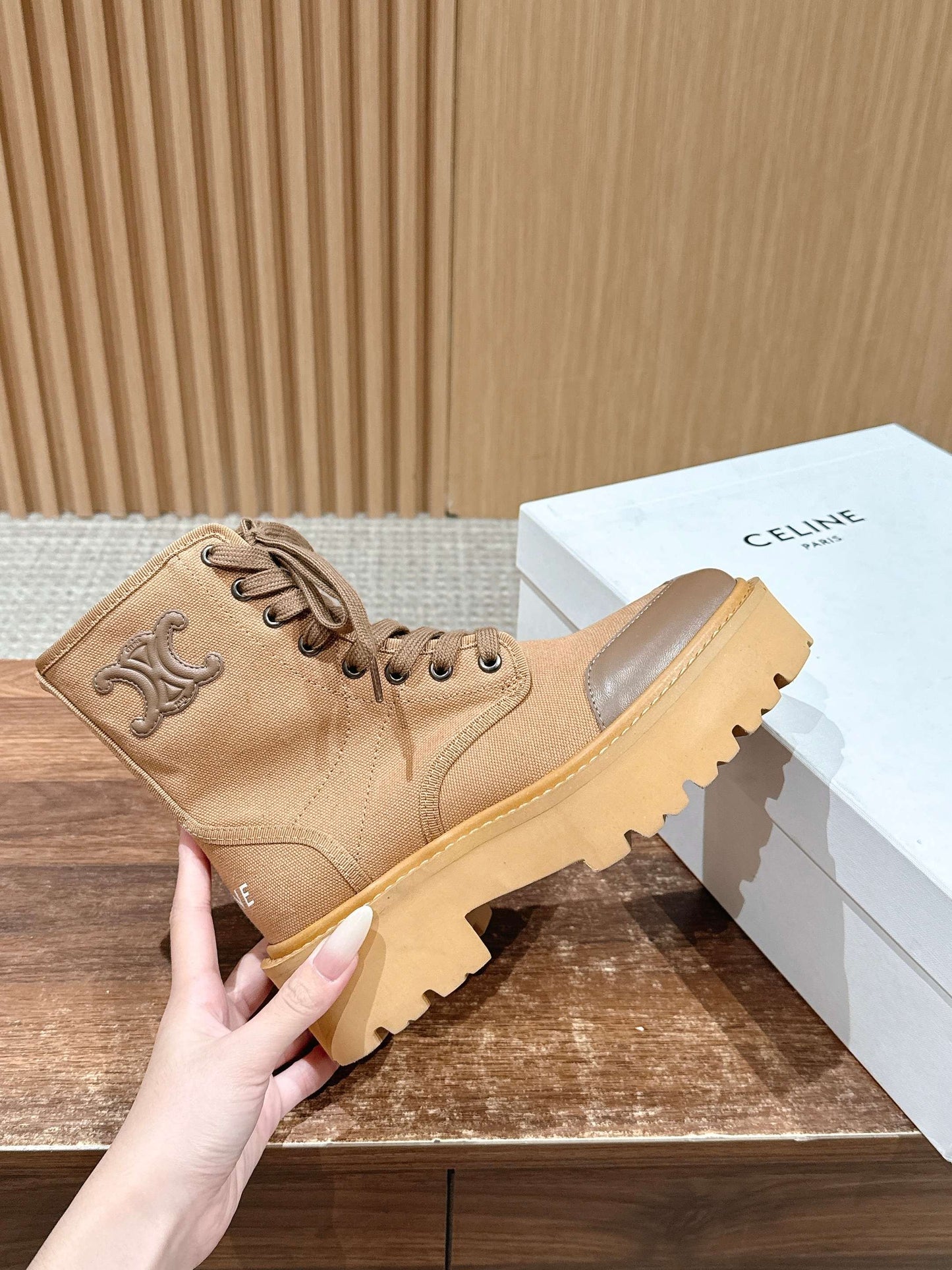 Celi 25fw combat boots