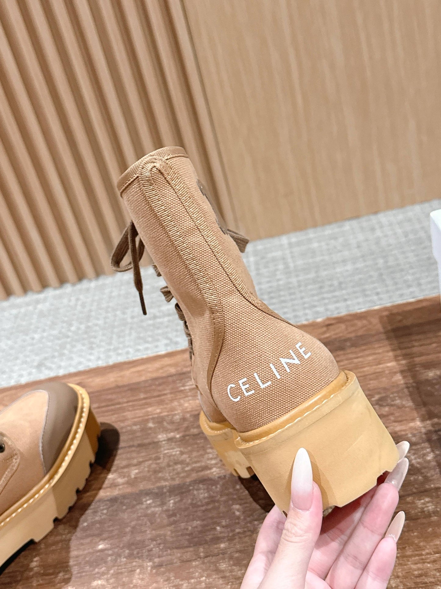 Celi 25fw combat boots